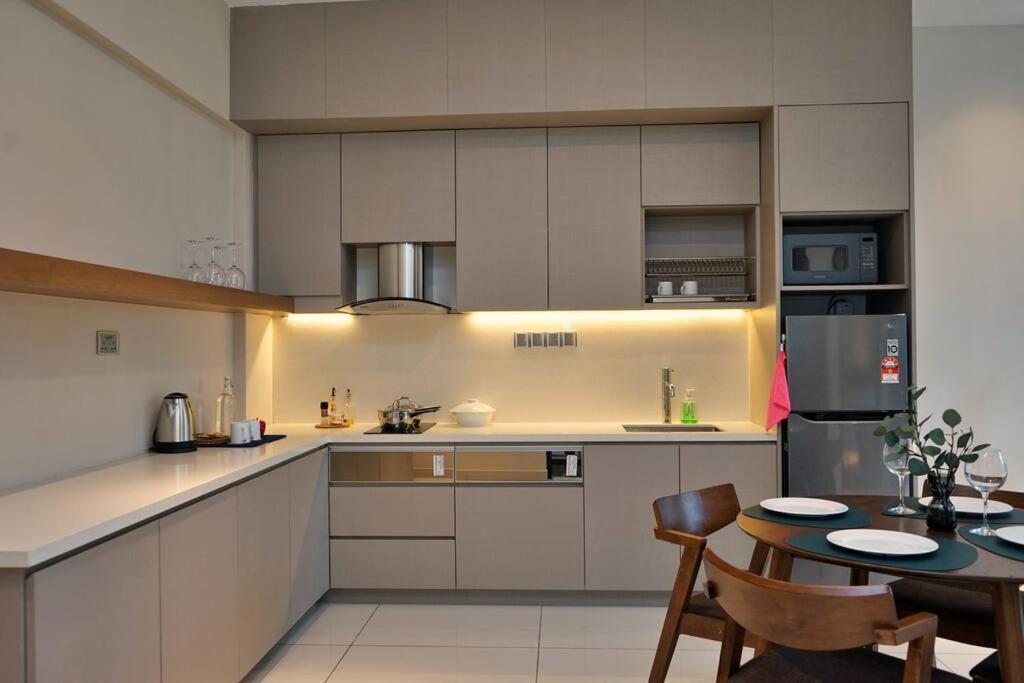 Humble Abode Luxury 2-4pax Geo38 Genting Free Wifi Apartment Genting Highlands